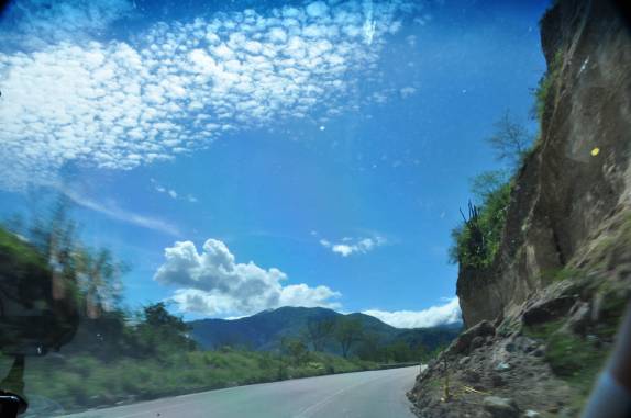 Primeira estrada colombiana, entre Ipiales e Pasto